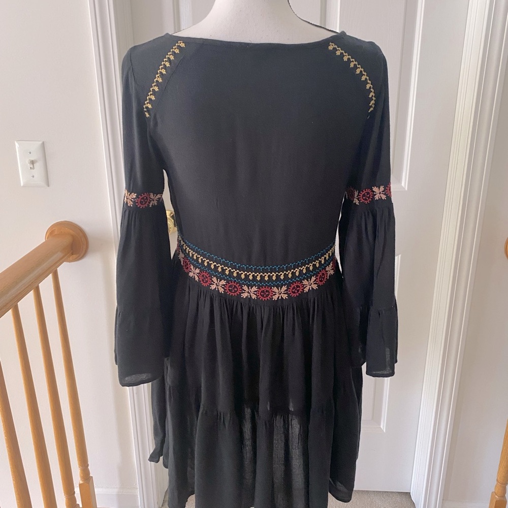 American Eagle Black Embroidered Boho Dress - Picture 3 of 16